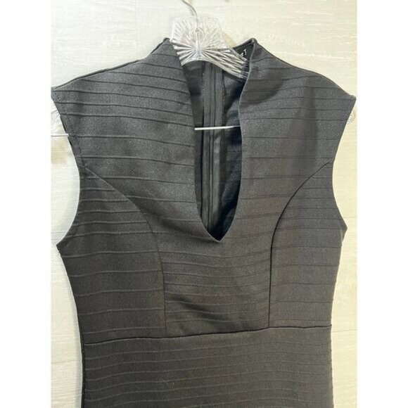 LOVE J Women Pleated V-Neck‎ Black Casual Dress Medium - Picture 4 of 8